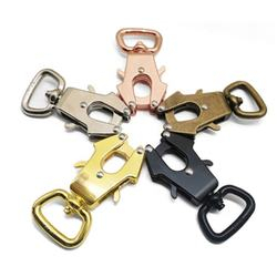 Metalen zinklegering staal Kikker draaibare karabijnhaak voor huisdieren