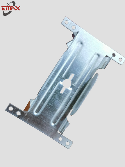 Symmetrische gegalvaniseerde stalen beugel met gaten voor montage van gipsplaatframes